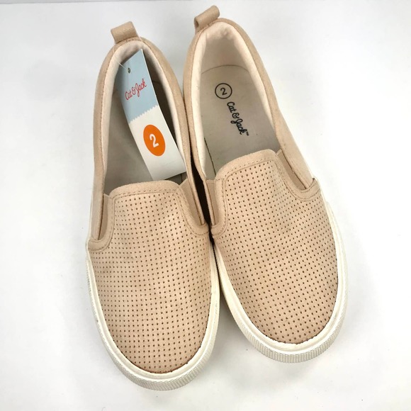 CAT & JACK Odele Slip On Low Top Sneakers Size 2 Tan Faux Suede Casual Shoes - Picture 2 of 3